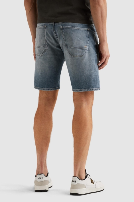 PME legend blauwe heren korte broek | Model achteraanzicht