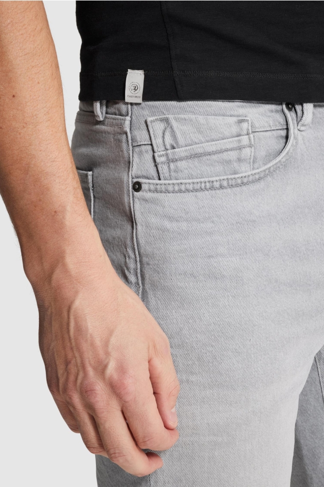 Cast Iron grijze heren korte broek | Close up