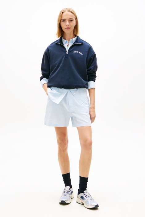 Tommy Jeans blauwe dames korte broek | Model