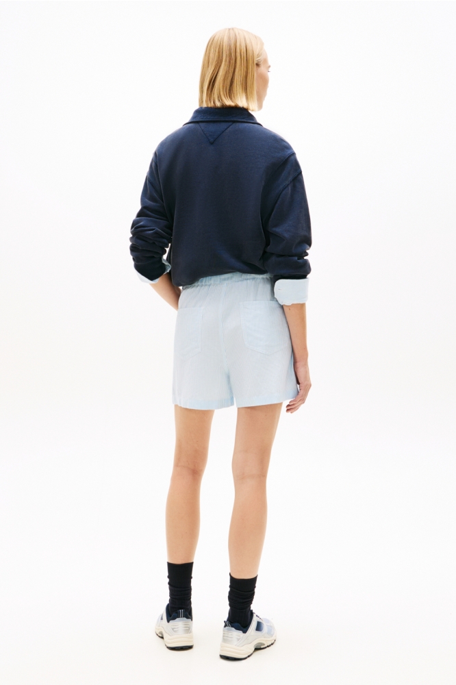 Tommy Jeans blauwe dames korte broek | Model