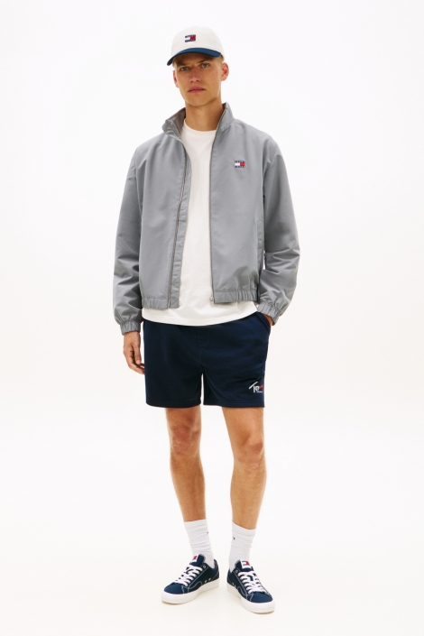 Tommy Jeans blauwe heren korte broek | Model