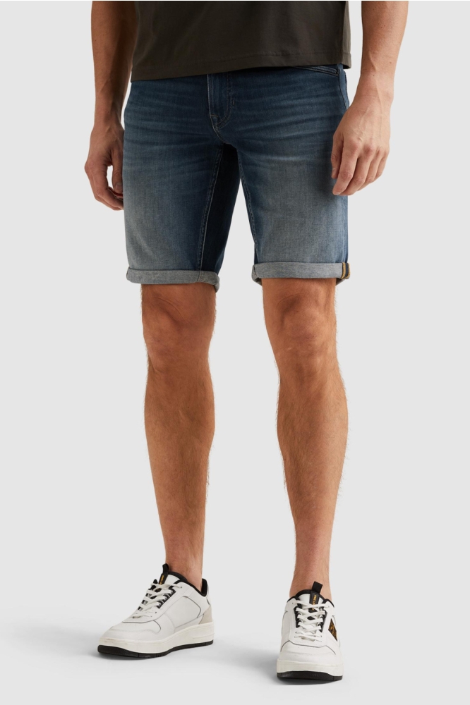 PME legend blauwe heren korte broek | Model vooraanzicht