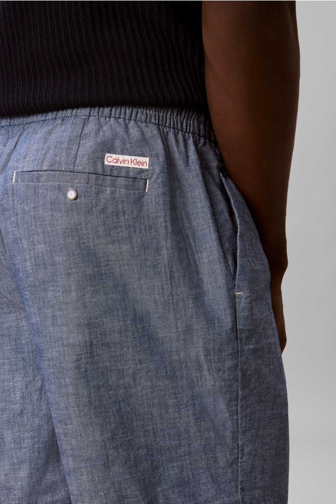 Calvin Klein blauwe heren korte broek | Close up