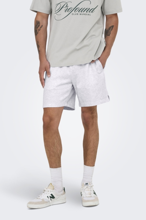 Only & Sons grijze heren korte broek | Model vooraanzicht