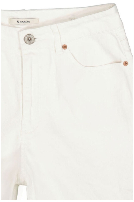 Garcia witte dames korte broek | Close up