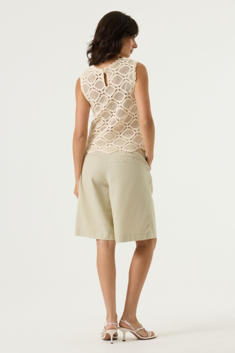 Garcia groene dames korte broek | Model