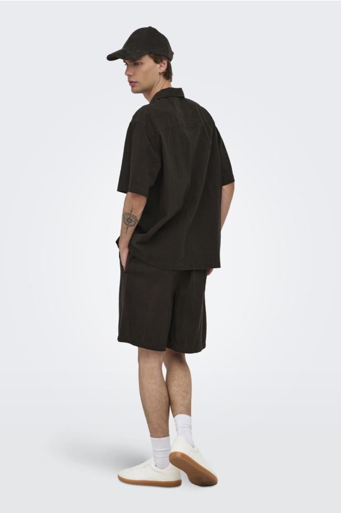 Only & Sons bruine heren korte broek | Model