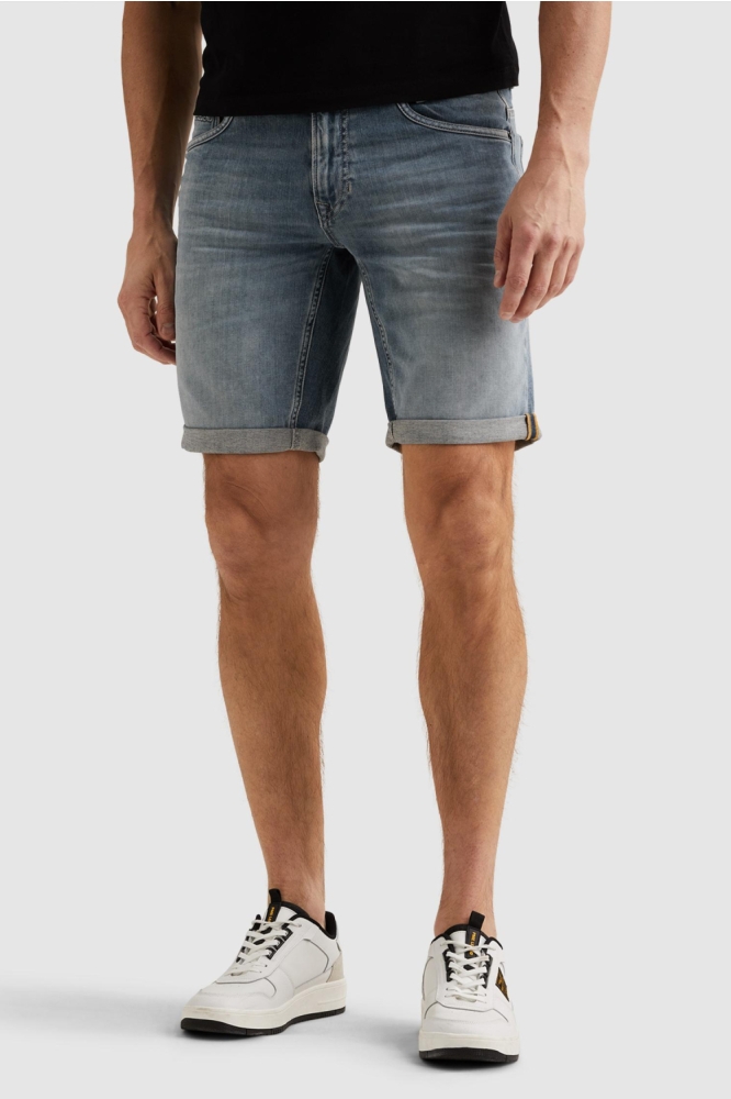 PME legend blauwe heren korte broek | Model vooraanzicht