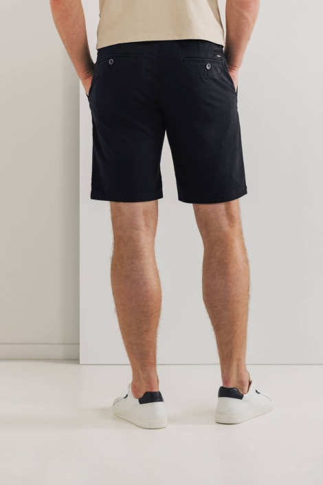 State of Art blauwe heren korte broek | Model achteraanzicht