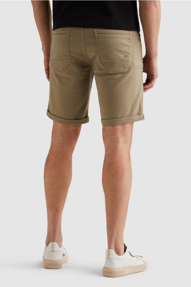 PME legend groene heren korte broek | Model achteraanzicht