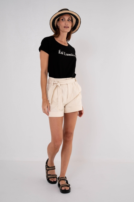 Zizo ecru dames korte broek | Model