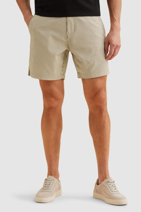 Vanguard beige heren korte broek | Model vooraanzicht