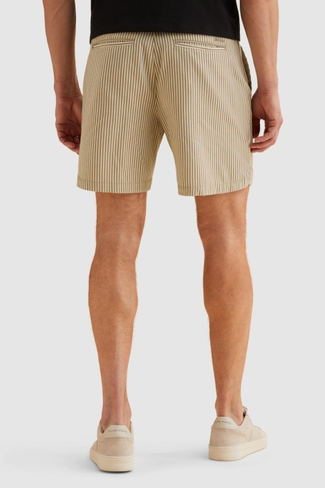 Vanguard beige heren korte broek | Model achteraanzicht