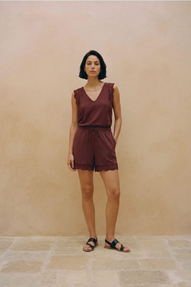 Vero Moda bruine dames korte broek | Model