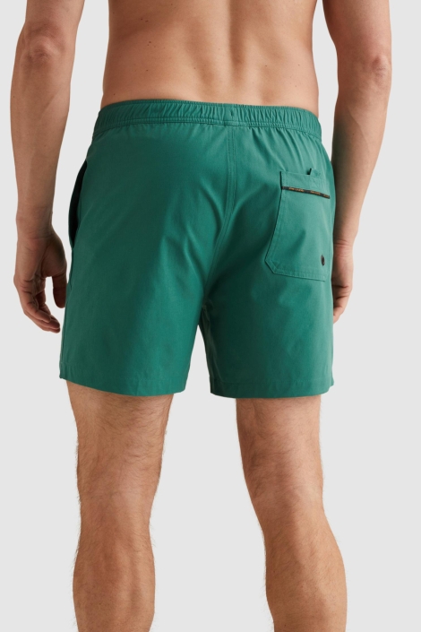 PME legend groene heren korte broek | Model achteraanzicht