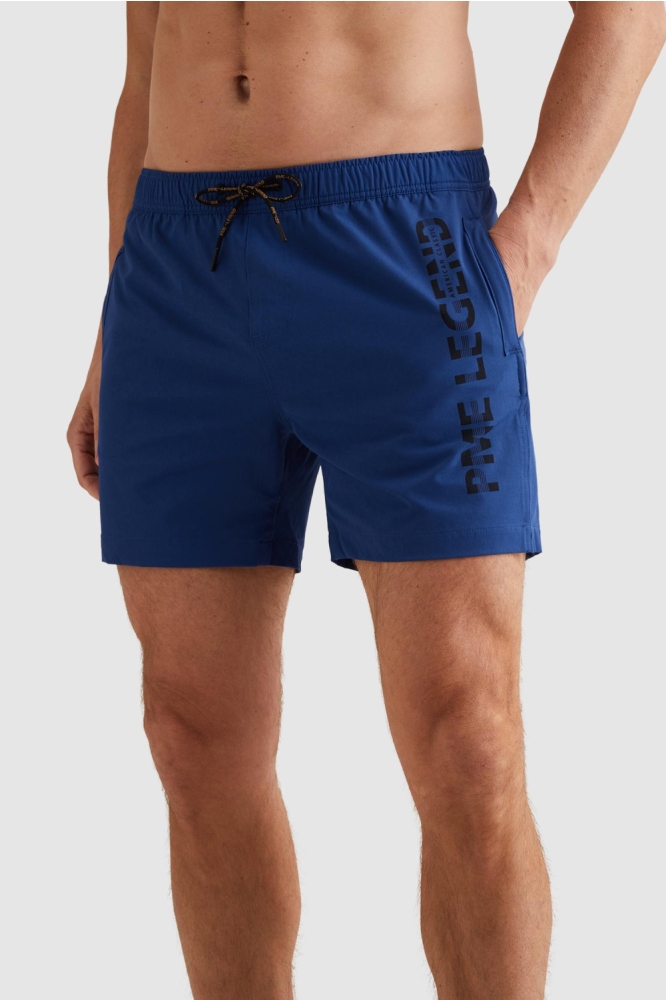 PME legend blauwe heren korte broek | Model zijaanzicht