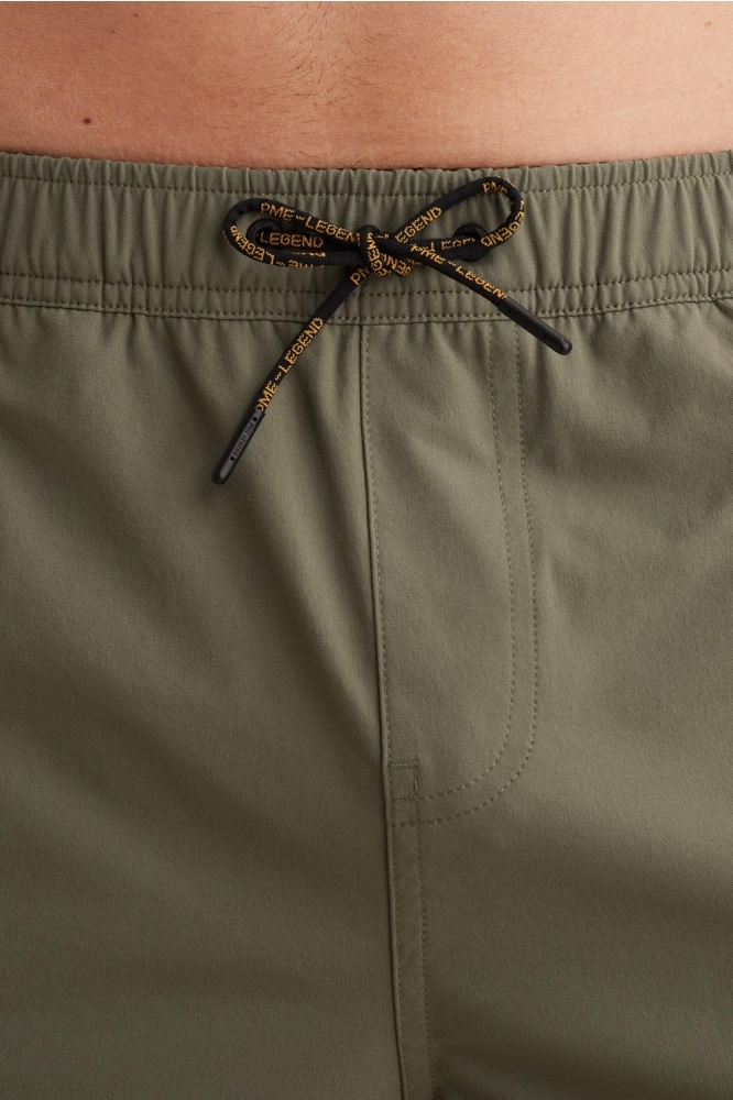 PME legend groene heren korte broek | Close up