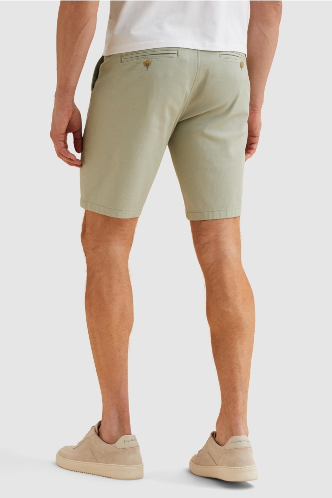 Vanguard groene heren korte broek | Model achteraanzicht