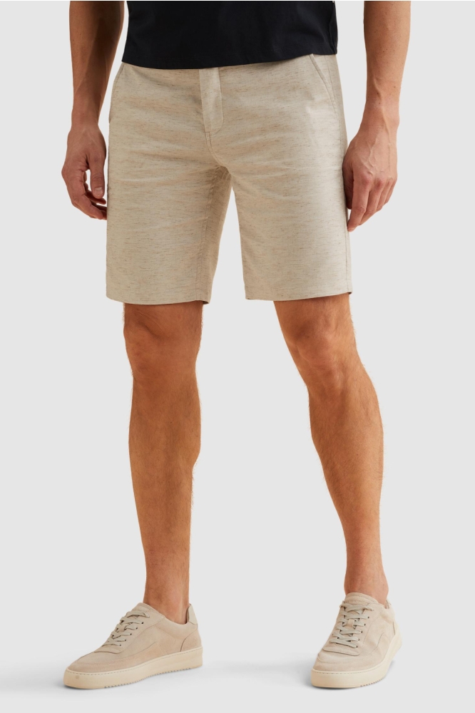 Vanguard beige heren korte broek | Model vooraanzicht