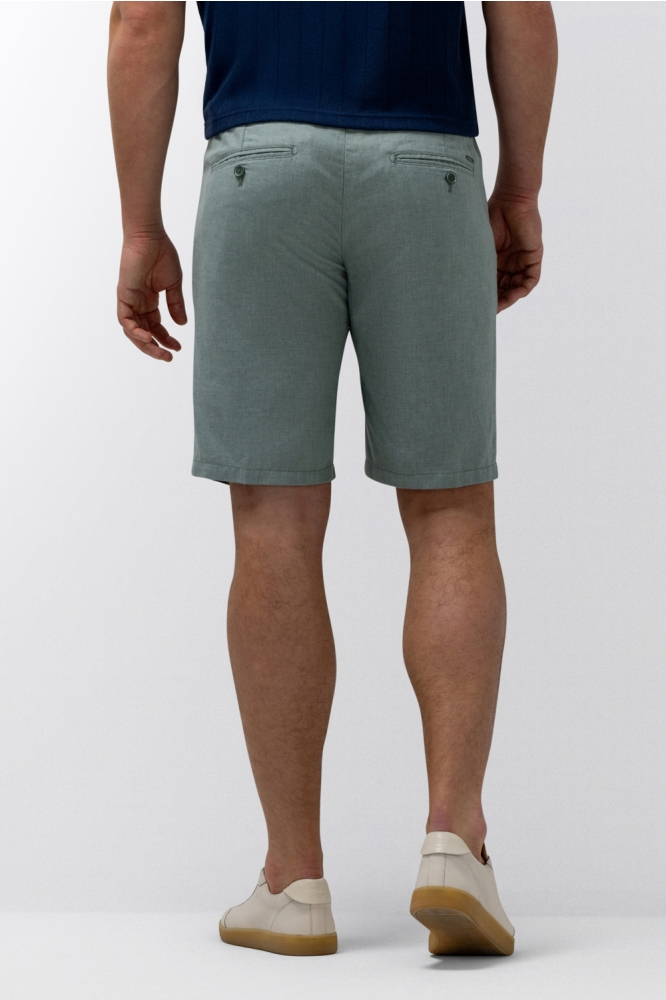 State of Art groene heren korte broek | Model achteraanzicht