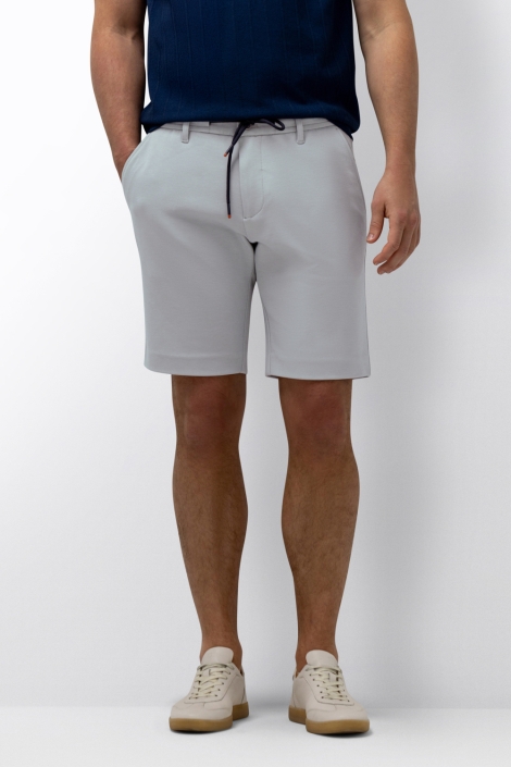 State of Art groene heren korte broek | Model vooraanzicht