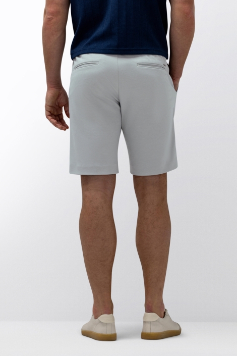 State of Art groene heren korte broek | Model achteraanzicht