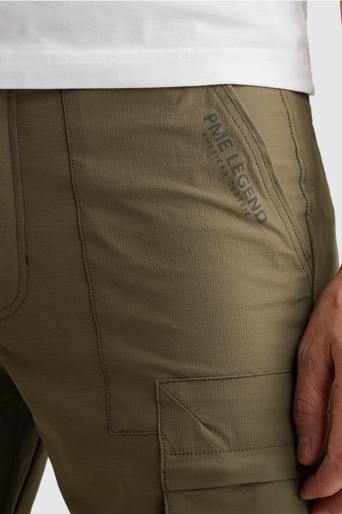 PME legend groene heren korte broek | Close up