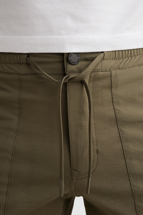 PME legend groene heren korte broek | Close up
