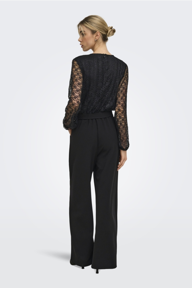 Only zwarte dames jumpsuit | Model achteraanzicht