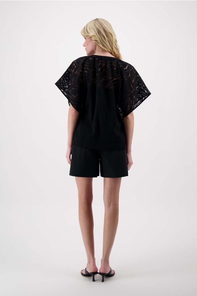 Zusss zwarte dames korte broek | Model