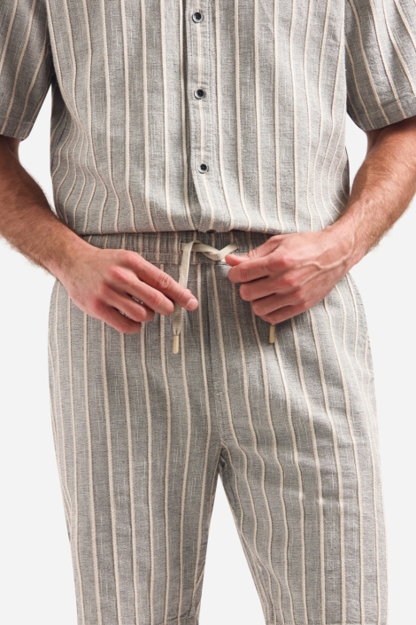 NO-EXCESS zand heren korte broek | Close up