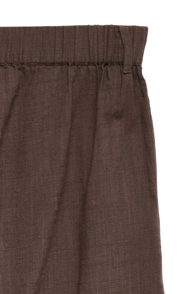 Vero Moda bruine dames korte broek | Close up