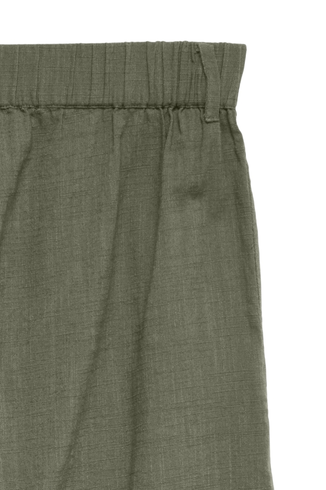 Vero Moda groene dames korte broek | Kleurstaal