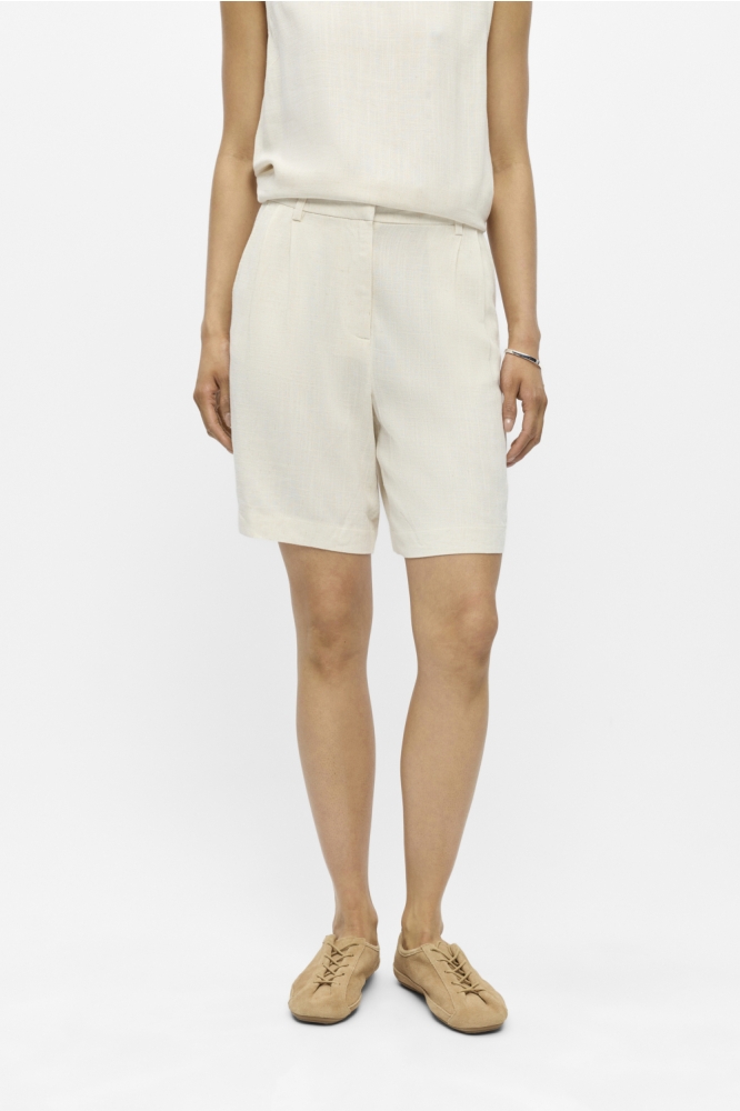 Object beige dames korte broek | Model vooraanzicht