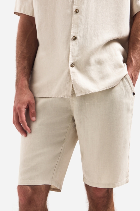 NO-EXCESS ecru heren korte broek | Model vooraanzicht