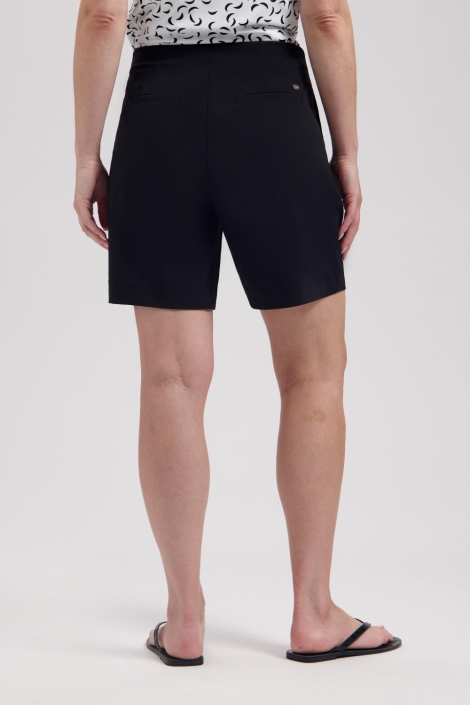 Lady Day zwarte dames korte broek | Model achteraanzicht