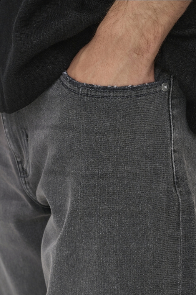 Only & Sons grijze heren korte broek | Close up
