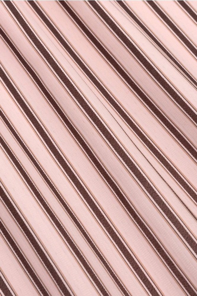 Ydence roze dames korte broek | Kleurstaal