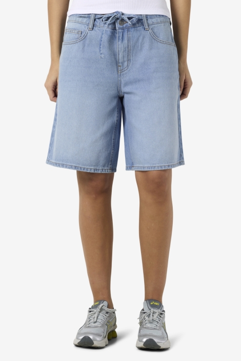 Noisy may blauwe dames korte broek | Model vooraanzicht
