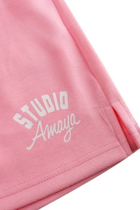 Studio Amaya roze dames korte broek | Kleurstaal