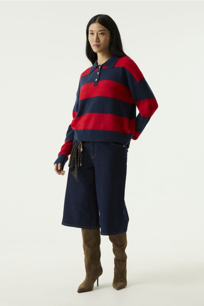 Garcia blauwe dames korte broek | Model