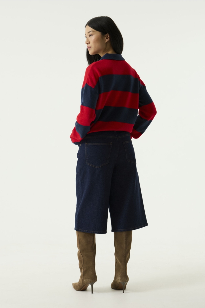 Garcia blauwe dames korte broek | Model