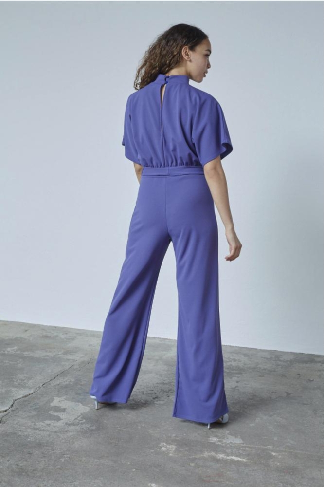 SisterS point paarse dames jumpsuit | Model achteraanzicht
