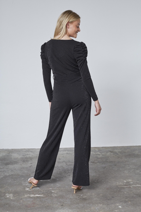 SisterS point zwarte dames jumpsuit | Model achteraanzicht