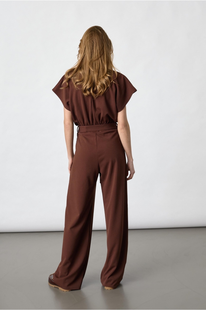 SisterS point bruine dames jumpsuit | Model achteraanzicht
