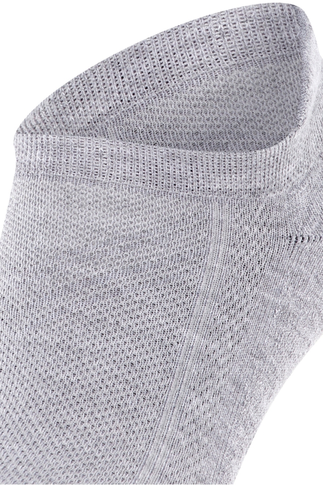 Falke grijze heren accessoire | Close up