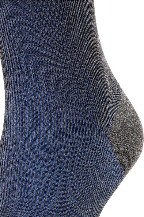 Falke blauwe heren accessoire | Close up