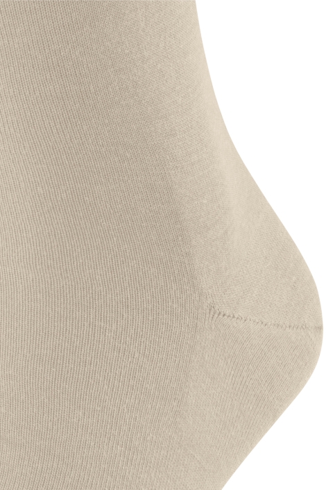 Falke beige heren accessoire | Close up