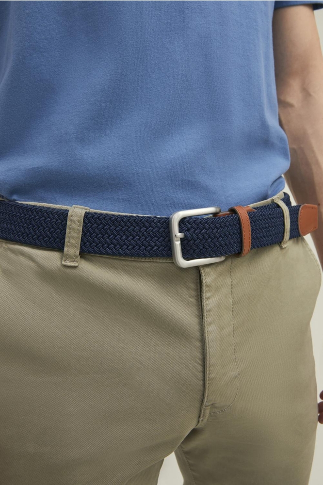 Jack & Jones blauwe heren riem | Model vooraanzicht