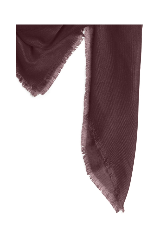 Pieces bordeaux dames sjaal | Close up